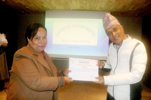 Distributing Certificate of Appreciation